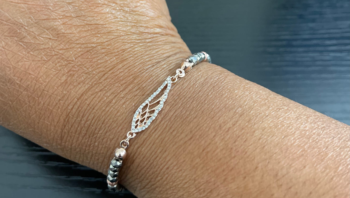 Angel Wing Stretch Bracelet